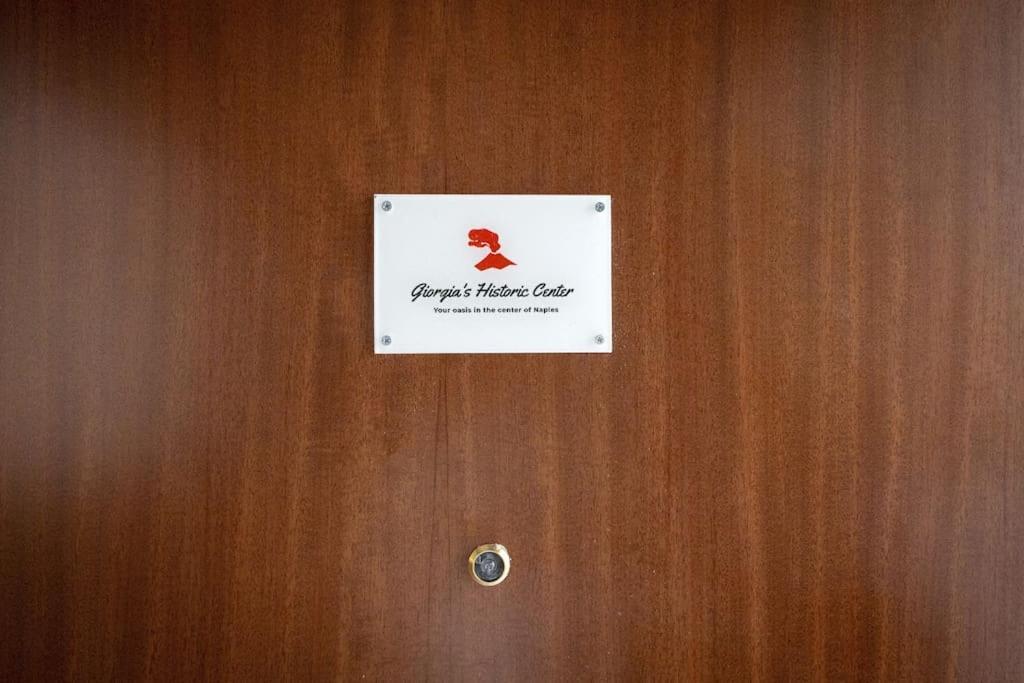 Giorgia's Historic Center Apartment *